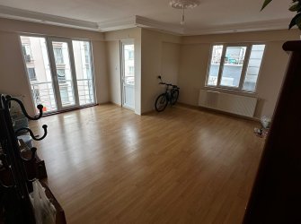 SAMSUN İLKADIM LİMAN MH 3+1 2.KAT ASANSÖRLÜ 135m2 2 BALKONLU OTOPARKLI KİRALIK DAİRE 