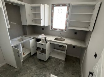 SAMSUN İLKADIM KALKANCI MH 2+0 60M2 BALKONLU ÖZEL YAPIM YERDEN ISITMALI VESTİYERLİ SIFIR YÜKSEK GİRİŞ DAİRE 