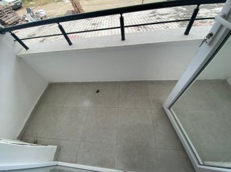 SAMSUN ATAKUM KURUPELİT MH 1+1 YÜKSEK GİRİŞ BALKONLU OTOPARKLI ÖZEL YAPIM EŞYALI FIRSAT DAİRE