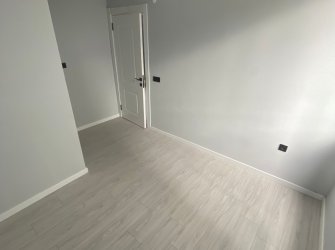 SAMSUN ATAKUM KURUPELİT MH 1+1 50m2 YÜKSEK GİRİŞ CAM BALKONLU YERDEN ISITMALI OTOPARKLI SIFIR FIRSAT DAİRE