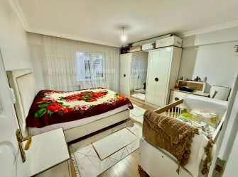 SAMSUN İLKADIM KIŞLA MH 3+1 125m2 4.KAT DOĞALGAZLI DIŞ CEPHELİ ASANSÖRLÜ 2 BALKONLU CADDEYE CEPHE KREDİYE UYGUN 10 YILLIK SATILIK FIRSAT DAİRE