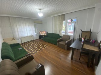 SAMSUN İLKADIM LİMAN 3+1 1.KAT 125m2 ASANSÖRLÜ 2 BALKONLU DOĞALGAZLI MÜKEMMEL KONUMDA FIRSAT DAİRE