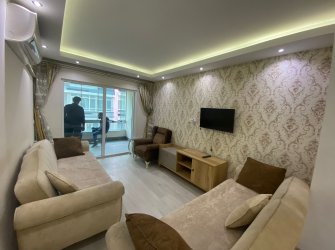 SAMSUN İLKADIM ÇİFTLİK MH 3+1 3.KAT 130m2 CAM BALKONLU ASANSÖRLÜ CADDEYE CEPHE FIRSAT DAİRE