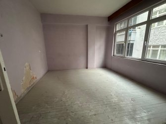 SAMSUN İLKADIM SELAHİYE MAH 2.KAT 3+1 2 BALKONLU 130m2 KREDİYE UYGUN MASRAFLI FIRSAT DAİRE 