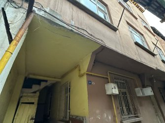 SAMSUN İLKADIM İLYASKÖY MAH 82m2 ARSA ÜZERİNDE 2.KATLI KOMPLE SATILIK BİNA ( 4 KAT İMARLI BİTİŞİK NİZAM )