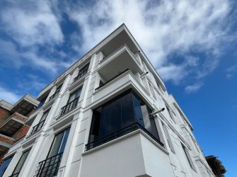 SAMSUN ATAKUM KURUPELİT MAH. 1+1 EŞYALI 2.KAT 60m2  OTOPARKLI ASANSÖRLÜ YERDEN ISITMALI ÖZEL YAPIM LÜX SIFIR FIRSAT DAİRE