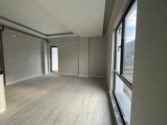 SAMSUN ATAKUM ÇAKIRLAR YALI MAH. 1+1 3.KAT 60m2 OTOPARKLI ASANSÖRLÜ GENİŞ VE MANZARALI BALKON YERDEN ISITMALI SIFIR FIRSAT DAİRE 