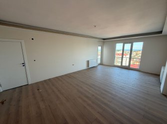 SAMSUN İLKADIM KALKANCI MH 3+1 180m2 4.KAT EBEVEYN BANYOLU KİLERLİ GENİŞ BALKONLU DENİZ MANZARALI FIRSAT DAİRE