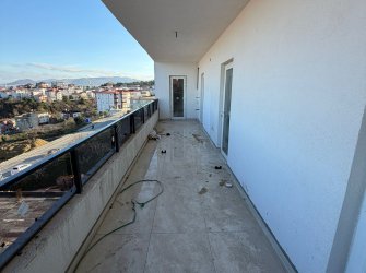 SAMSUN İLKADIM KALKANCI MH 3+1 180m2 4.KAT EBEVEYN BANYOLU KİLERLİ GENİŞ BALKONLU DENİZ MANZARALI FIRSAT DAİRE
