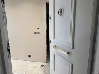 SAMSUN İLKADIM KALKANCI MH. 1+1 1.KAT 60m2 ASANSÖRLÜ OTOPARKLI GENİŞ BALKONLU ÖZEL YAPIM SIFIR FIRSAT DAİRE 