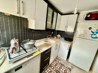 SAMSUN İLKADIM KIŞLA MH. 2+1 90 M2 BAHÇE KAT 13 YILLIK BİNADA DIŞCEPHELİ DOĞALGAZLI BAHÇELİ MERKEZİ KONUMDA KREDİYE UYGUN SATILIK DAİRE...