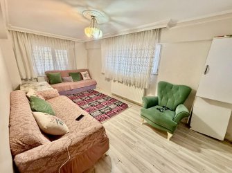 SAMSUN İLKADIM KIŞLA MH. 2+1 90 M2 BAHÇE KAT 13 YILLIK BİNADA DIŞCEPHELİ DOĞALGAZLI BAHÇELİ MERKEZİ KONUMDA KREDİYE UYGUN SATILIK DAİRE...