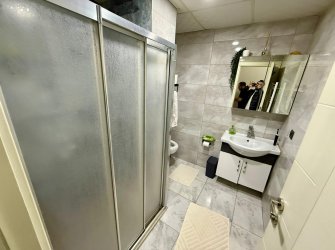 SAMSUN İLKADIM KAVACIK MH. 3+1 130 m2 YÜKSEK GİRİŞ KAT 3 YILLIK BİNADA 2 CAM BALKONLU EBEVEYN BANYOLU SİTE İÇİ KREDİYE UYGUN SATILIK FIRSAT DAİRE…