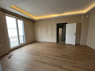 SAMSUN İLKADIM BARUTHANE MAH. 2+1 2.KAT 110m2   OTOPARKLI ASANSÖRLÜ 2 BALKONLU EBEVEYN BANYOLU CAM BALKONLU KOMBİSİ TAKILI FIRSAT DAİRE…