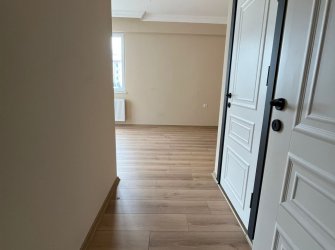 SAMSUN İLKADIM BARUTHANE MAH. 2+1 2.KAT 110m2   OTOPARKLI ASANSÖRLÜ 2 BALKONLU EBEVEYN BANYOLU CAM BALKONLU KOMBİSİ TAKILI FIRSAT DAİRE…