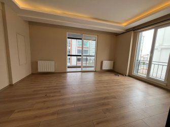 SAMSUN İLKADIM BARUTHANE MAH. 2+1 2.KAT 110m2   OTOPARKLI ASANSÖRLÜ 2 BALKONLU EBEVEYN BANYOLU CAM BALKONLU KOMBİSİ TAKILI FIRSAT DAİRE…