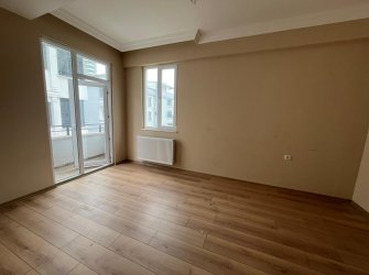 SAMSUN İLKADIM BARUTHANE MAH. 2+1 2.KAT 110m2   OTOPARKLI ASANSÖRLÜ 2 BALKONLU EBEVEYN BANYOLU CAM BALKONLU KOMBİSİ TAKILI FIRSAT DAİRE…