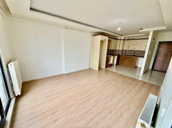 SAMSUN İLKADIM TEPECİK MH. 2+1 90 M2 4. KAT AMERİKAN MUTFAK CAM BALKONLU EBEVEYN BANYOLU DOĞALGAZLI OTOPARKLI MERKEZİ KONUMDA SİTE İÇİNDE MASRAFSIZ KİRALIK DAİRE…