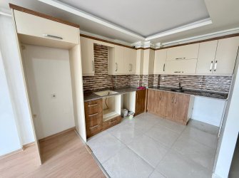 SAMSUN İLKADIM TEPECİK MH. 2+1 90 M2 4. KAT AMERİKAN MUTFAK CAM BALKONLU EBEVEYN BANYOLU DOĞALGAZLI OTOPARKLI MERKEZİ KONUMDA SİTE İÇİNDE MASRAFSIZ KİRALIK DAİRE…