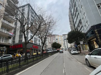 SAMSUN İLKADIM 19 MAYIS MAH. BULVARA CEPHE 3 KATLI MÜKEMMEL KONUMDA 220m2 FIRSAT YATIRIMLIK DÜKKAN…