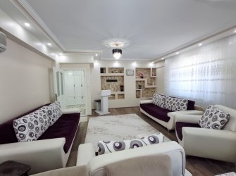 SAMSUN ATAKUM ÖMÜREVLERİ MAH. 3+1 2.KAT 140m2 ASANSÖRLÜ 2 BALKONLU  FIRSAT DAİRE...