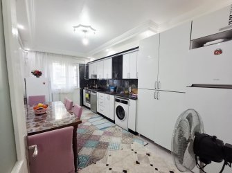SAMSUN ATAKUM ÖMÜREVLERİ MAH. 3+1 2.KAT 140m2 ASANSÖRLÜ 2 BALKONLU  FIRSAT DAİRE...