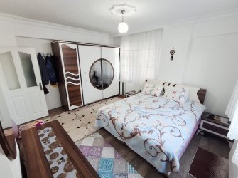SAMSUN ATAKUM ÖMÜREVLERİ MAH. 3+1 2.KAT 140m2 ASANSÖRLÜ 2 BALKONLU  FIRSAT DAİRE...