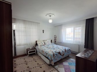 SAMSUN ATAKUM ÖMÜREVLERİ MAH. 3+1 2.KAT 140m2 ASANSÖRLÜ 2 BALKONLU  FIRSAT DAİRE...