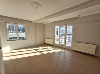 SAMSUN ATAKUM ATAKENT MH. CAĞLOĞLU BULVARINA CEPHE 3+1 4.KAT 120m2 CAM BALKONLU FIRSAT DAİRE...