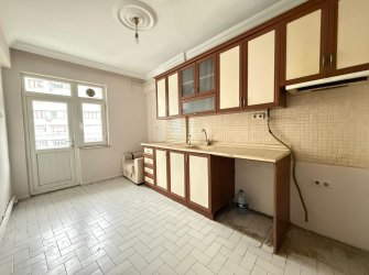 SAMSUN İLKADIM LİMAN MH 3+1 155 m2 3.KAT ASANSÖRLÜ 100.YIL BULVARINA CEPHE 2 BALKONLU FIRSAT DAİRE