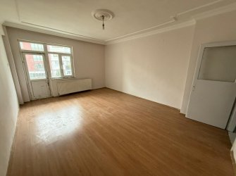 SAMSUN İLKADIM LİMAN MH 3+1 155 m2 3.KAT ASANSÖRLÜ 100.YIL BULVARINA CEPHE 2 BALKONLU FIRSAT DAİRE