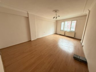 SAMSUN İLKADIM LİMAN MH 3+1 155 m2 3.KAT ASANSÖRLÜ 100.YIL BULVARINA CEPHE 2 BALKONLU FIRSAT DAİRE