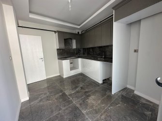 SAMSUN İLKADIM KALKANCI MAH 2+1 110m2 EBEVYN BANYOLU GENİŞ BALKONLU YERDEN ISITMALI ÖZEL YAPIM SON 3 DAIRE KAT VE CEPHE SEÇENEKLERİMİZ MEVCUTTUR