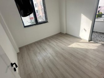 SAMSUN İLKADIM KALKANCI MAH 1.KAT 90m2 2+1 EBEVEYN BANYOLU KREDİYE UYGUN ASANSÖRLÜ BALKONLU İSKANLI SIFIR DAİRE