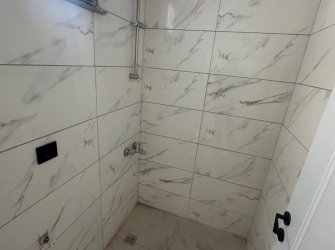 SAMSUN İLKADIM KALKANCI MAH 1.KAT 90m2 2+1 EBEVEYN BANYOLU KREDİYE UYGUN ASANSÖRLÜ BALKONLU İSKANLI SIFIR DAİRE