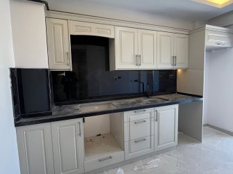 SAMSUN CANİK HASKÖY MAH. 2+1 5.KAT 110m2 YERDEN ISITMALI ÖZEL YAPIM OTOPARKLI GİYİNME ODALI DENİZ MANZARALI GENİŞ BALKONLU SIFIR FIRSAT DAİRE 