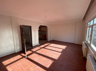 SAMSUN İLKADIM ULUGAZİ MAH 3+1 120m2 5.KAT DOĞALGAZLI KREDİYE UYGUN KUPON DAİRE 