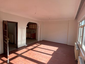 SAMSUN İLKADIM ULUGAZİ MAH 3+1 120m2 5.KAT DOĞALGAZLI KREDİYE UYGUN KUPON DAİRE 