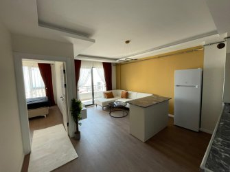 SAMSUN ATAKUM YENİMAHALLE MAH 1+1 50m2 YERDEN ISITMALI SIFIR EŞYALI GENİŞ BALKONLU SON 3 DAİRE