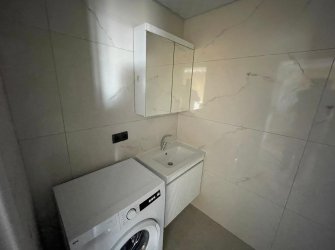 SAMSUN ATAKUM YENİMAHALLE MAH 1+1 50m2 YERDEN ISITMALI SIFIR EŞYALI GENİŞ BALKONLU SON 3 DAİRE