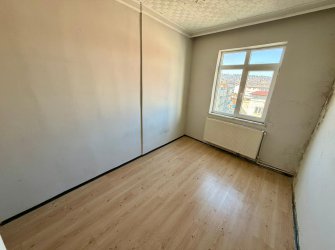 SAMSUN İLKADIM YENİDOĞAN MH. 2+1 100 M2 3. KAT DOĞALGAZLI DIŞ CEPHELİ CAM BALKONLU MERKEZİ KONUMDA SATILIK KUPON DAİRE