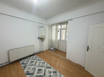 SAMSUN İLKADIM RASATHANE MH 2+1 90m2 1.KAT İÇİ YAPILI GENİŞ BALKONLU CADDEYE YAKIN FIRSAT DAİRE