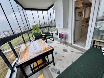 SAMSUN İLKADIM TEPECİK MH. 3+1 4. KAT 130 M2 EBEVEYN BANYOLU CAM BALKONLU VESTİYERLİ MASRAFSIZ 1 YILLIK FIRSAT DAİRE..