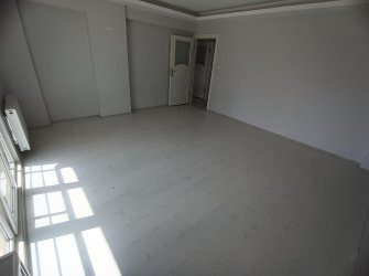 SAMSUN İLKADIM TEPECİK MAH 3+1 135m2 2 CAM BALKON 2 BANYO OTOPARKLI 5 YILLIK 1.KAT KUPON DAİRE