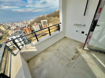 SAMSUN ATAKUM KÖRFEZ MH 1+1 55 m2 KAT VE CEPHE SEÇENEKLİ DENİZ, ŞEHİR VE DOĞA MANZARALI YERDEN ISITMALI HAVUZLU KAMELYALI GENİŞ BALKONLU KREDİYE UYGUN LÜKS DAİRELER