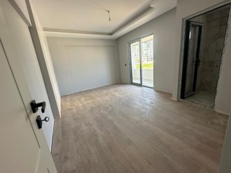 SAMSUN İLKADIM KIŞLA MAH 3+1 150m2 NET 2 BANYO 2 GENİŞ BALKON OTOPARKLI ÇİFT ASANSÖRLÜ MÜKEMMEL KONUMDA 1-2-3 KAT YERDEN ISITMALI SIFIR DAİRELER