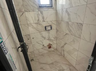 SAMSUN İLKADIM KIŞLA MAH 3+1 150m2 NET 2 BANYO 2 GENİŞ BALKON OTOPARKLI ÇİFT ASANSÖRLÜ MÜKEMMEL KONUMDA 1-2-3 KAT YERDEN ISITMALI SIFIR DAİRELER