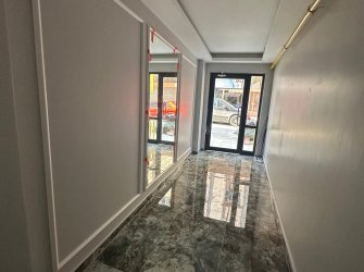 SAMSUN İLKADIM RASATHANE MAH 1+1 EBEVEYN BANYOLU ASANSÖRLÜ CADDEYE CEPHE 50m2 1.KAT YERDEN ISITMALI  SIFIR DAİRE