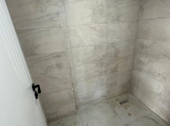 SAMSUN İLKADIM KARASAMSUN MAH 3+1 1.KAT 130m2 2 BANYO 2 GENİŞ BALKON OTOPARKLI ASANSÖRLÜ SIFIR DAİRE