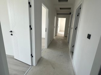 SAMSUN İLKADIM KARASAMSUN MAH 3+1 1.KAT 130m2 2 BANYO 2 GENİŞ BALKON OTOPARKLI ASANSÖRLÜ SIFIR DAİRE